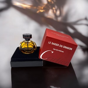 Cartier Le Baiser du Dragon MINIATURA Eau Parfum 7,5ml. Perigoso e poderoso! Descontinuado e muito raro.