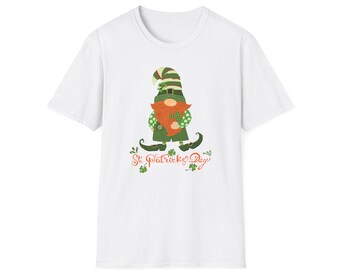 St. Patricks Day Gnome T-Shirt | Irish Leprechaun Illustration