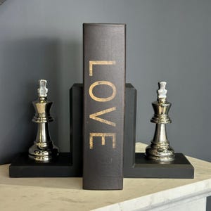 King Chess Piece Bookends – Set of 2