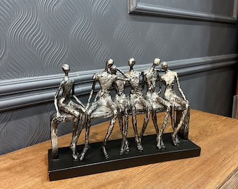 Friends Sitting Embracing Ornament Statue, Family of Sitting on Bench Sculpture Happy FriendsFamily Figure Home Decor Gift,Friends Sculpture