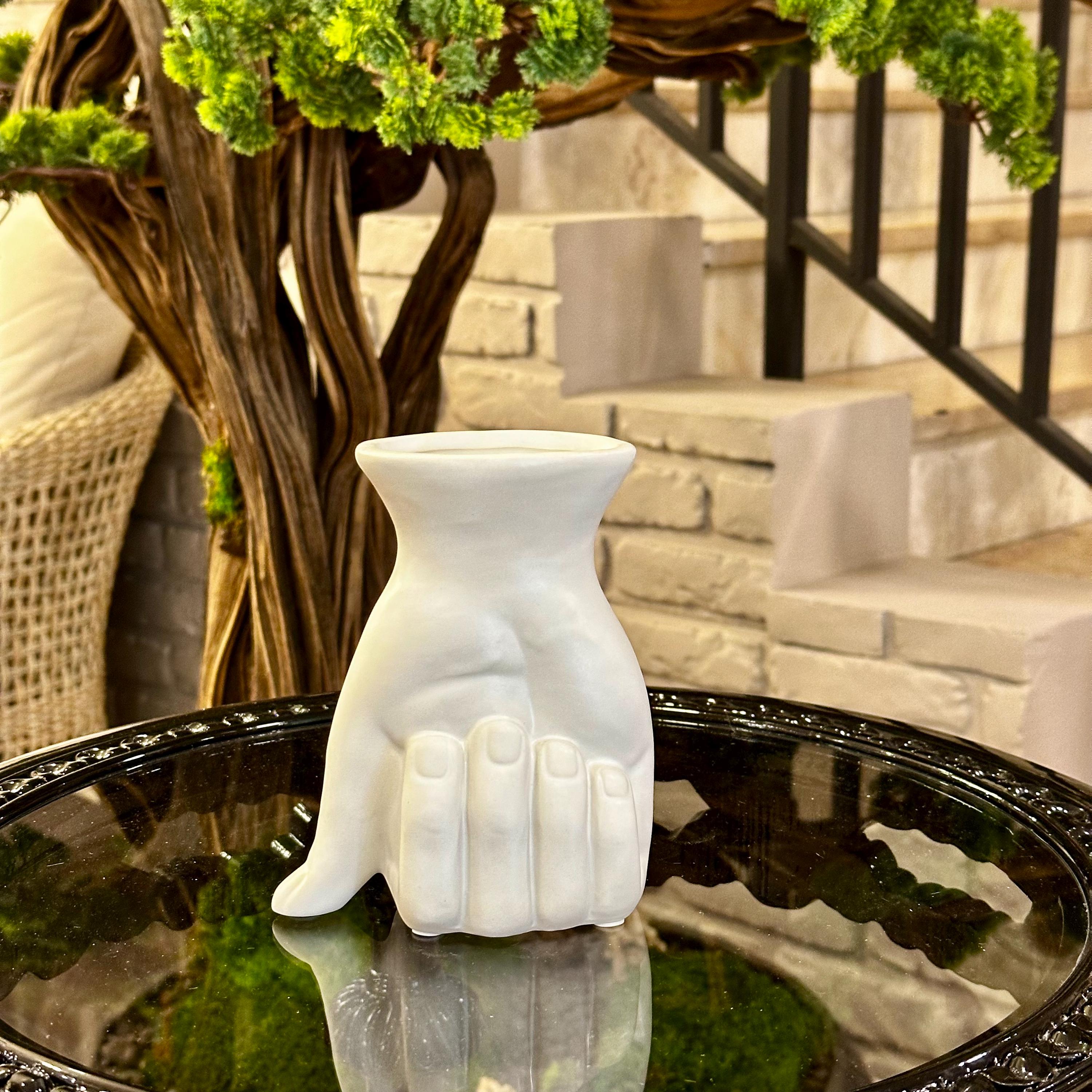 Hand shaped vase - Etsy 日本