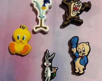 All your fave Looney Tunes characters!