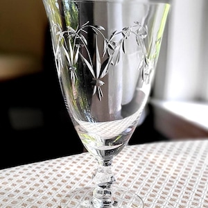 Tiffin-Franciscan &quot;Prelude&quot; Blown Glass, Cut Garland Design 6 3/8&quot; Footed 8oz Iced Tea Glass. Vintage Mid-Century 1950s-60s Crystal Stemware