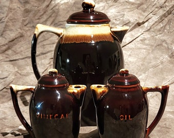 3 Amazing Pieces of Vintage Pfaltzgraff Gourmet Brown Drip Glaze! China Stoneware Beverage Server w/Lid, Oil and Vinegar Cruets w/handles