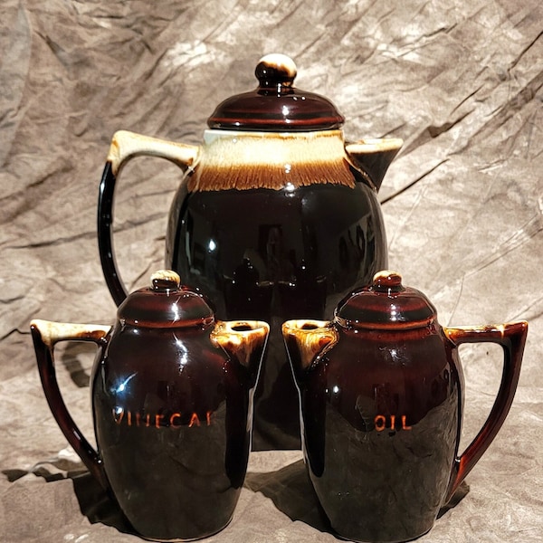 3 Amazing Pieces of Vintage Pfaltzgraff Gourmet Brown Drip Glaze! China Stoneware Beverage Server w/Lid, Oil and Vinegar Cruets w/handles