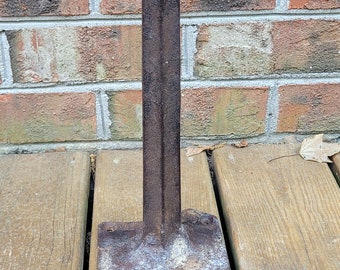 Enclume de cordonnier avec tige hexagonale de 33 cm (13 po.). Outil de cordonnier primitif en fonte vintage, sans inscription