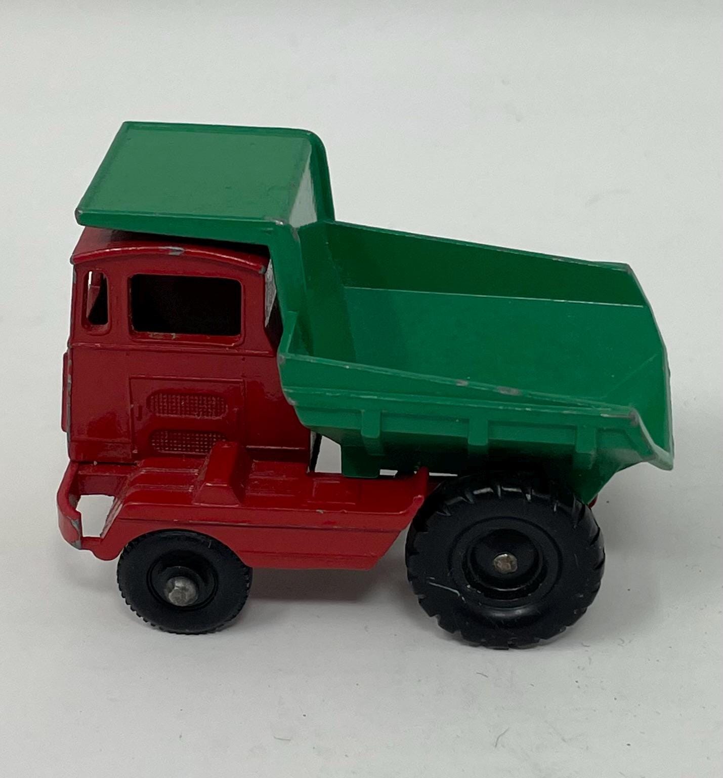Vintage 1961 Matchbox Series No2 Red and Green Muir Hill Dumper