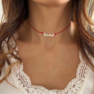 Ras de cou nom chaîne rouge, collier prénom en argent sterling, bijoux amulette rouge - collier chaîne ou chaîne réglable