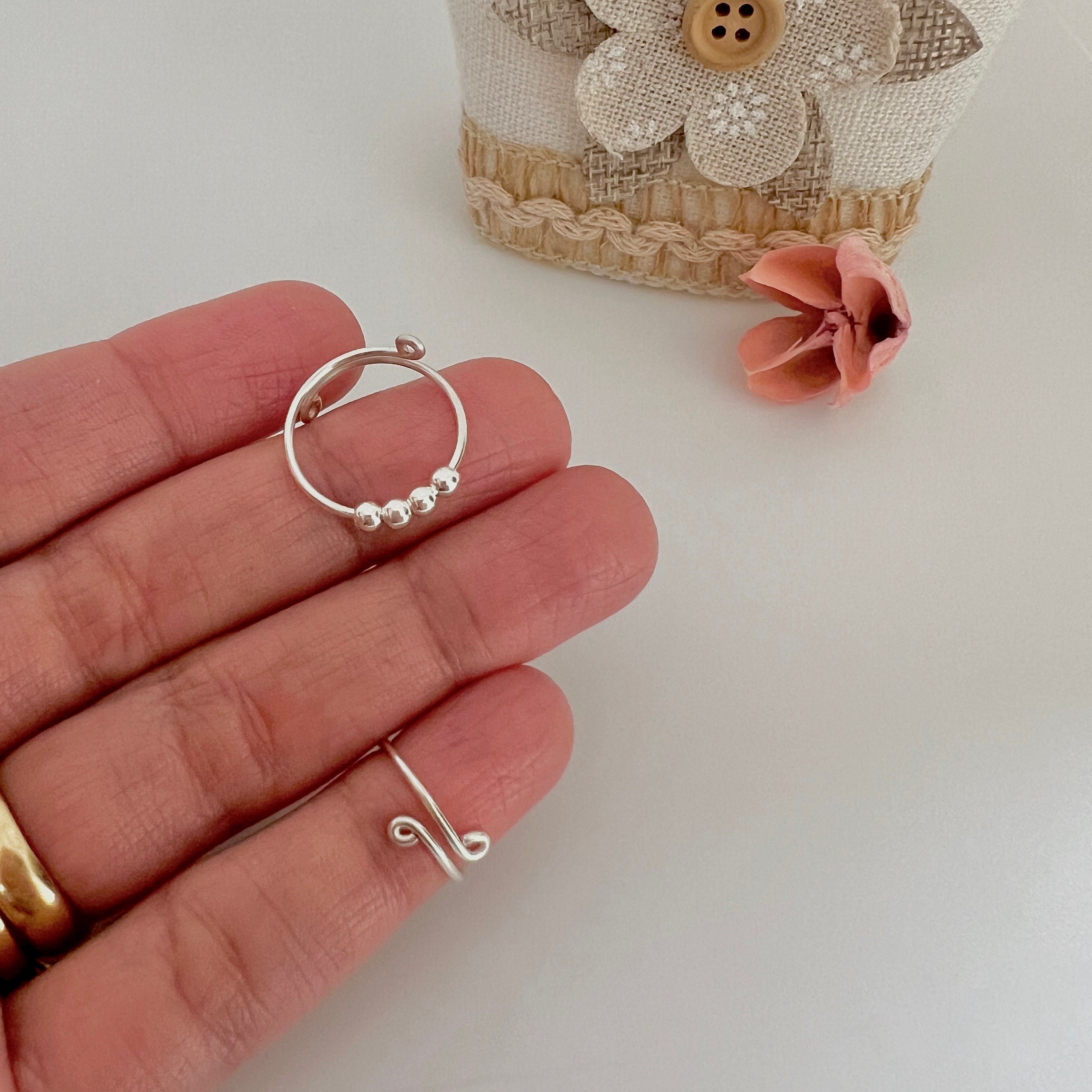 Anxiety Bead Ring, Delicate Fidget Ring, Anti Stress, Calming Ring ...