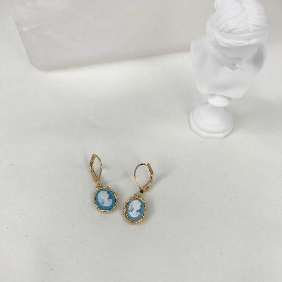 Victorian Cameo Lever Back Earrings: Gold Plated Blue & White