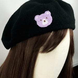 Woll Beret mit Lila Teddy Bär: French Chic Style