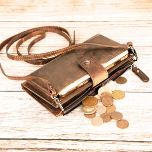Leather Wallet for Women with Phone Compartment, Personalized Leather Women's Wallet, Crossbody Phone Case, Leather Bag, Mother's Day