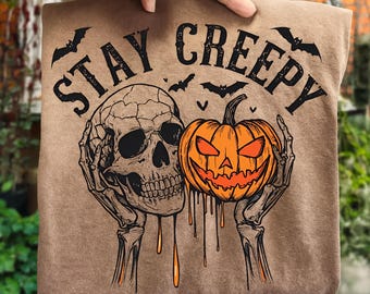 PNG de Stay Creepy, Clipart de Halloween de Corazón Goteante Retro, Gráfico Escalofriante de Mano de Esqueleto, Diseño de Sublimación de Terror Grunge, Png de Moda