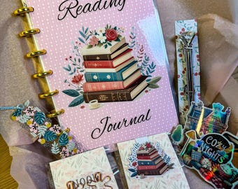 Book Lover Gift Box: Reading Journal, Stickers, Paperclips & Pen