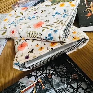 Pochette botanique, porte-livre floral, couverture de livre faite main, sac de livre en coton, protège-livre, couverture de cahier, cadeau pour amoureux des livres