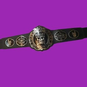 Der Wrestling-Titelgürtel der Elite des Bullet Clubs