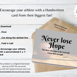 Puede incluir: Tarjeta de descarga digital con el texto "Never lose Hope" y una imagen de baloncesto. La tarjeta está dentro de un sobre marrón. La tarjeta es un diseño para imprimir en casa de 12,7 x 17,8 cm. Descarga digital.