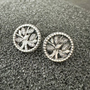 Pandora 2024 tree earrings
