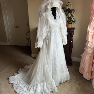 Vintage Wedding Gown- Lace, Ruffles and Matching Veil with Headpiece- Cleaned and Preserved!!