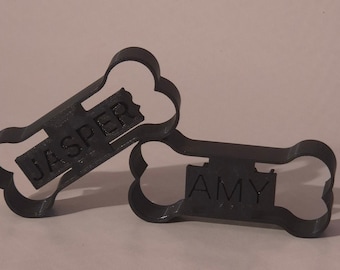 Customizable dog biscuit molds