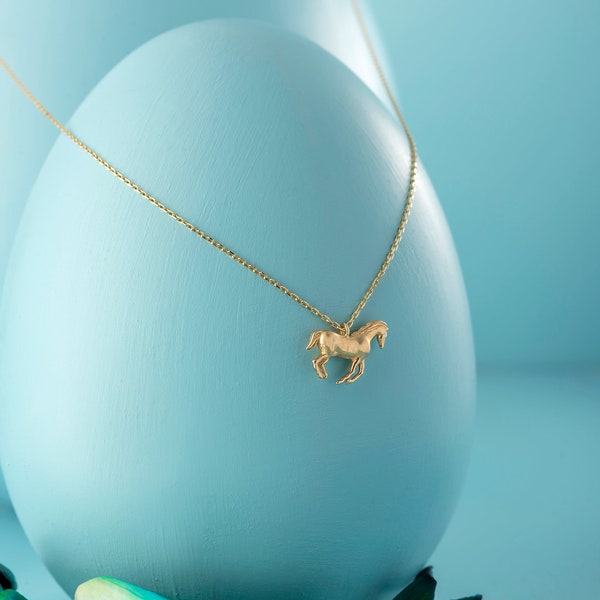 14k Real Solid Gold Horse Necklace, Dainty Animal Jewelry, Horse Necklace, Gold Horse Pendant, Gift for Mom, Mother’s Day Gift