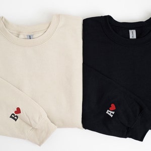 Custom Embroidered Initial Heart Sweatshirt Personalized Couples Gifts Valentines Couple sweater Matching Sleeve Sweatshirts wedding tee