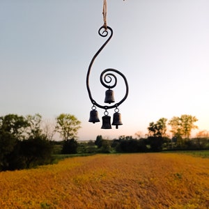 Wind Chimes - Wind catcher - Metal Bell Chimes - Garden decor - Outdoor decor - Rustic Wind Chimes - Housewarming Gift - Metal Bells
