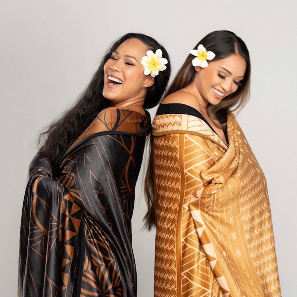 Reversible Polynesian Blanket ( 5 x 6.5 ft )