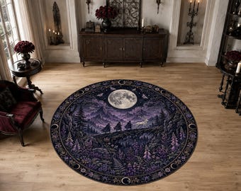 Tapete redondo gótico com estampa de montanha, tapete circular com estampa de floresta iluminada pela lua, tapete roxo com estampa de paisagem, tapete celestial com tema de bruxaria, decoração para sala de estar com tema de natureza escura.