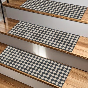Checkerboard Stair Treads – Black and Beige Retro Step Rugs,Minimalist Carpet Strips for Indoor Wooden Staircases 8x28 inches(20x70cm)