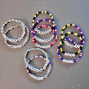 Colección H. Rivalry / The Cottage / Shane Illya / Scott Kip / 1221 1410 / Pulseras inspiradas en la artesanía