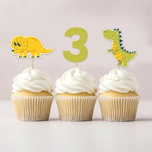 Bearbeitbar Drei Rex Geburtstag Cupcake Cutouts Toppers | Dinosaurier-Thema-Kuchendeckel | Sofort Download Geburtstagskind | Dino Party Dekorationen
