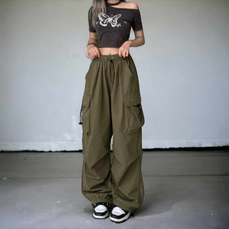 Y2K Women Streetwear/Cargo Harajuku Baggy Parachute Pants for Women Green