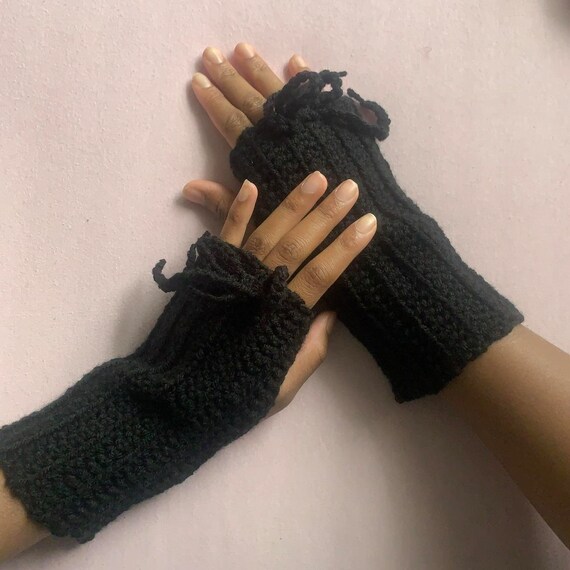 Coquette Fingerless Gloves Pattern - Etsy