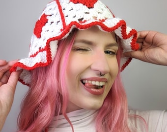 Crochet Love Heart Bucket Hat PDF Pattern: Granny Square Wavy Brim