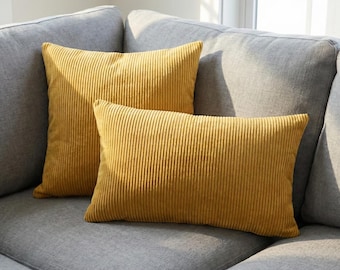 Fodera per cuscino decorativo in velluto a coste color giallo senape, federa per cuscino lombare a coste, arredamento moderno in stile boho.