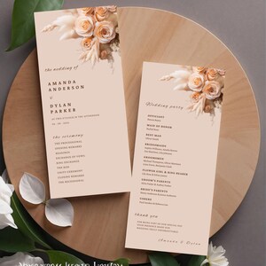 パステル オレンジの結婚式プログラム テンプレート、セレモニー プログラム 日程表、Canva 編集可能テンプレート、前面と背面、フローラル ピーチ カラー #F4RSLP