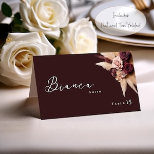 Plantilla para tarjetas de lugar de boda en burdeos, oro rosa y champán. Plantilla editable de Canva. Tarjeta para nombre de mesa. Plana y plegable. Hierba de la pampa #L1RSBR