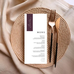 Szablon menu weselnego w kolorze fioletowym, minimalistyczne menu, edytowalny szablon Canva, natychmiastowe pobranie, tag ciemnofioletowy, szablon menu do druku #W8PNPE