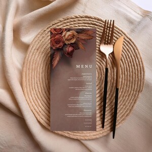 Modèle de menu de mariage floral ombre brûlée, toile modifiable, téléchargement immédiat, rose de la pampa, menu imprimable, floral rose brunâtre #L1RSBU