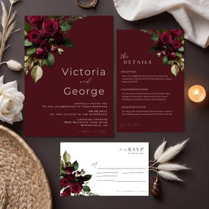 Invito a nozze floreale bordeaux, modello modificabile Canva, modelli per RSVP e biglietti di auguri, download digitale di inviti floreali #R2RSBY