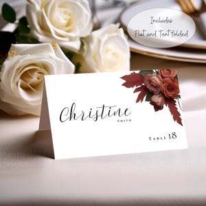 Plantilla para tarjetas de lugar de boda en color coral melocotón, plantilla editable de Canva, tarjeta con nombre de mesa, plana y plegable, hojas secas florales #L1RSPC