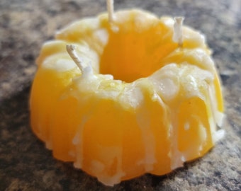 Lemon Bundt Cake Candle