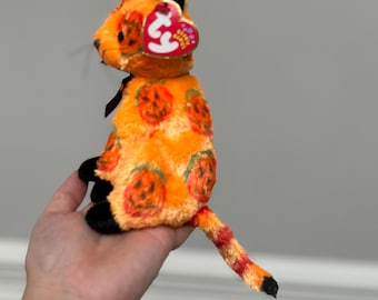 Bonnet personnalisé citrouille peinte à la main - Scared-e Cat