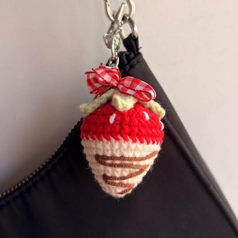 Handmade Crochet Strawberry Keychain – Kawaii Bag Charm with Flower- Small Handmade Gift Red- White Choco