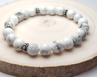 Witte howlietarmband - Luxe Frans vakmanschap - "Balinese elegantie" - Spiritueel juweel