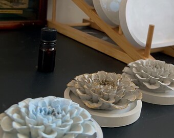 flower concrete diffuser for essential oils, diffusion stone, aromatherapy diffuser, desk decor, housewarmings, gifts