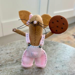 If you Give a Mouse a Cookie Girl