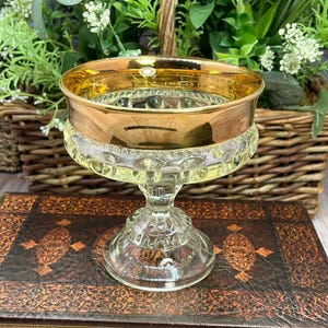 Vintage King&#39;s Crown Thumbprint Glass Compote, Clear Glass Gold Rim Dish, Thumbprint Bowl on Pedestal - Compote Pedestal Dish - Candy Dish