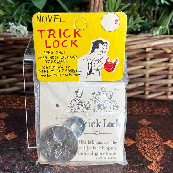 Vintage Magic Trick Bashful Lock - Novel Vintage Trick Lock Magic Lock - The Bashful Lock Magic Trick.